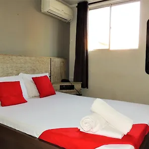 Hotel Prudente, São Paulo, Próximo Museu Ipiranga