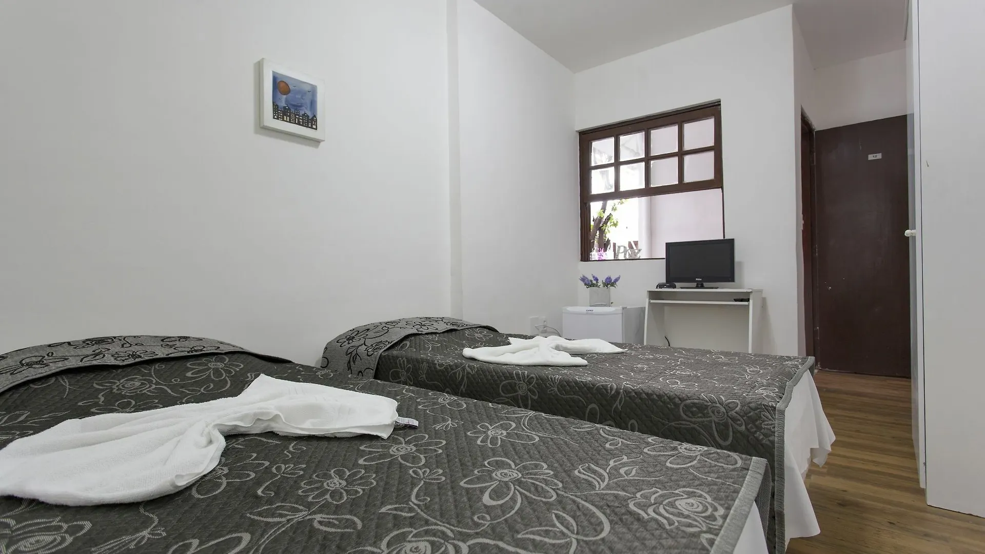 ** Gasthof Club Suites - Aeroporto Congonhas Brasilien